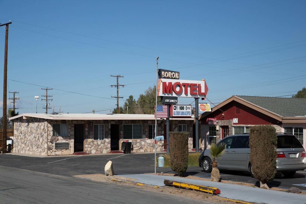 Boron Motel Eksteriør bilde