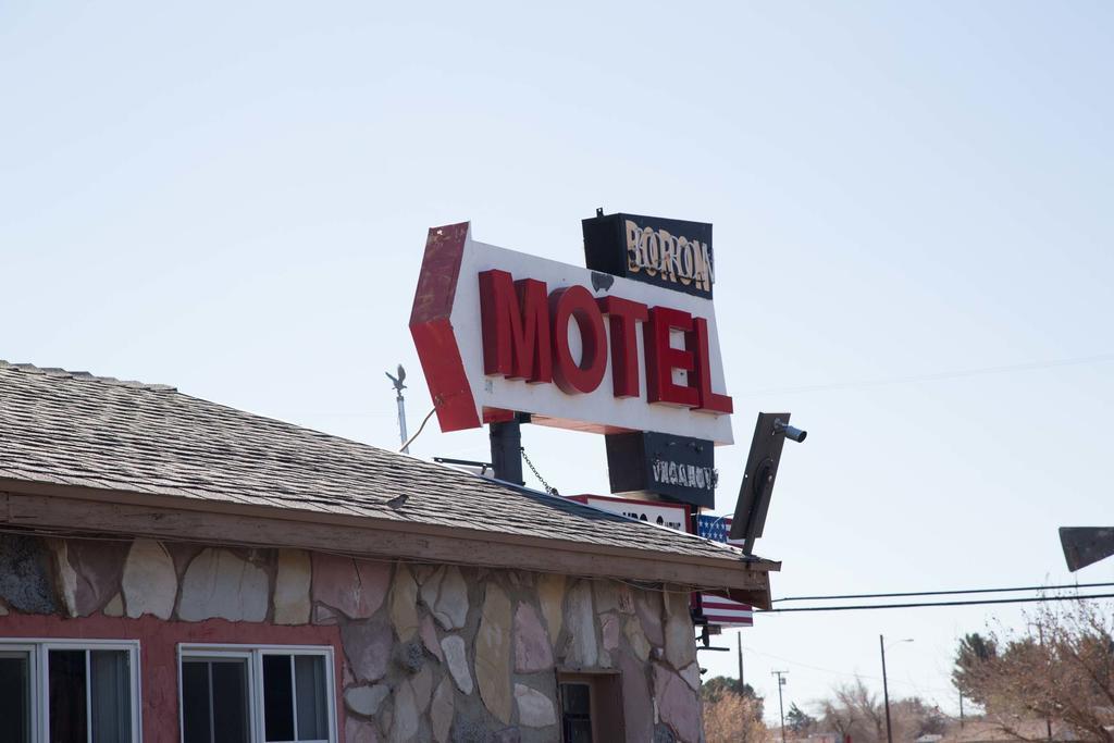 Boron Motel Eksteriør bilde